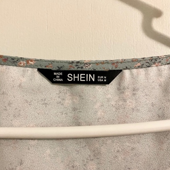 ☼ NWOT Floral Dress - Picture 6 of 8